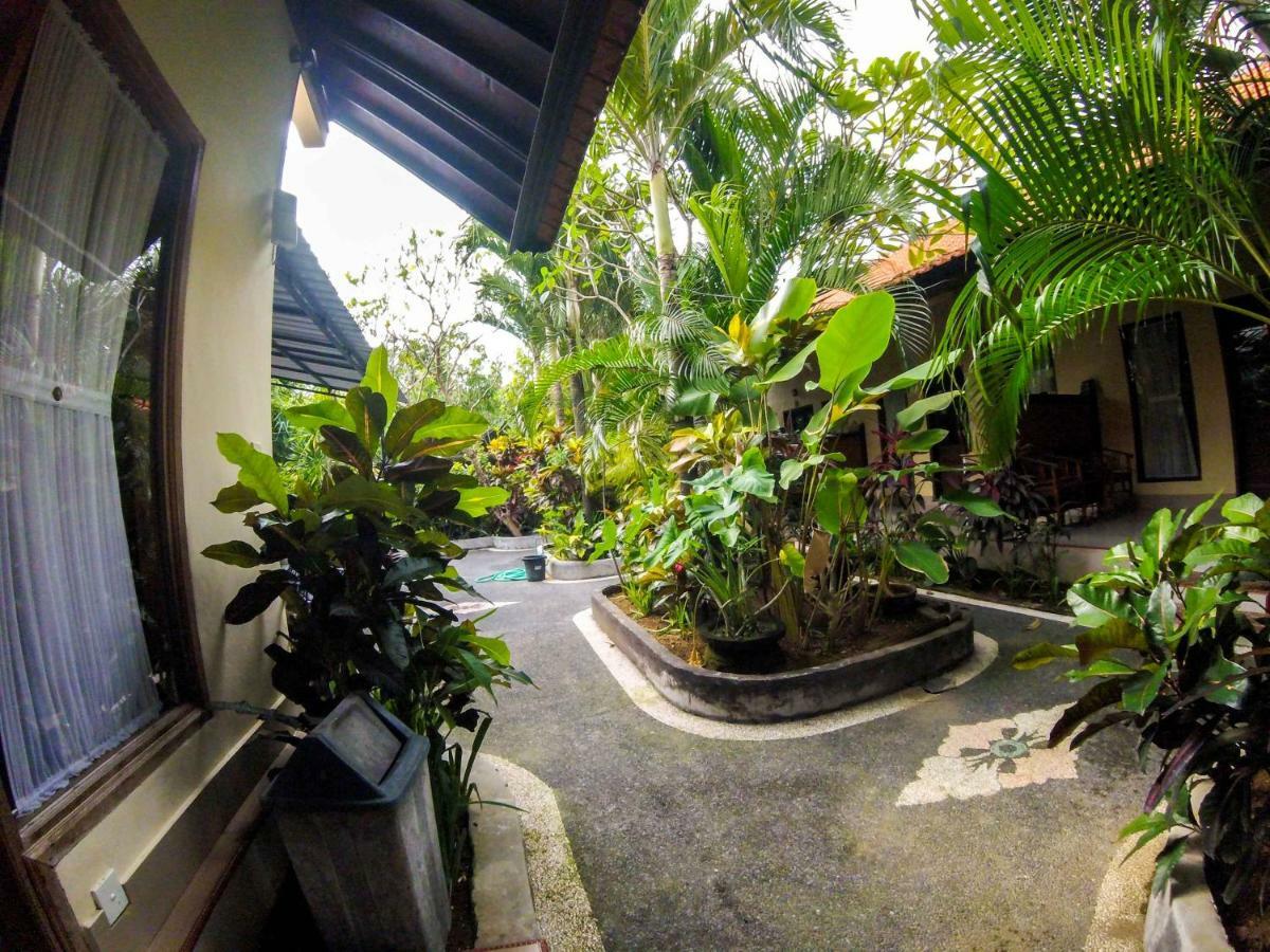 Putu Guest House Canggu Kültér fotó
